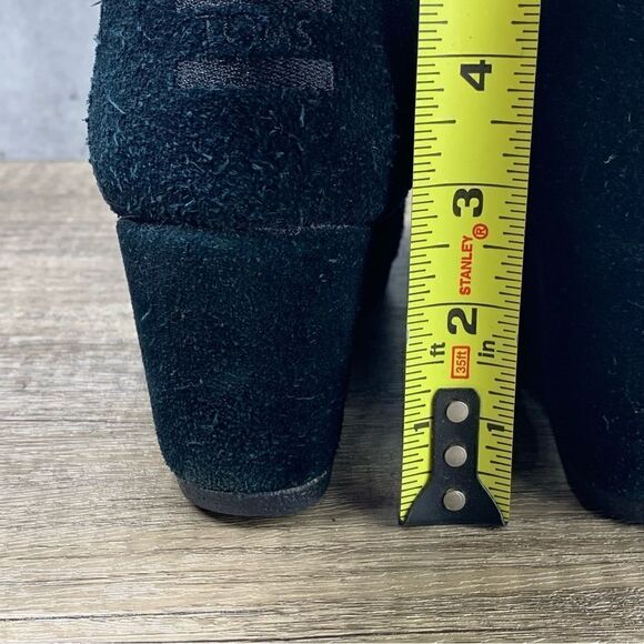 TOMS~Women's~Black Suede Nubuck Desert Lace Up Wedge Ankle Boots~Size 7 - Picture 5 of 11